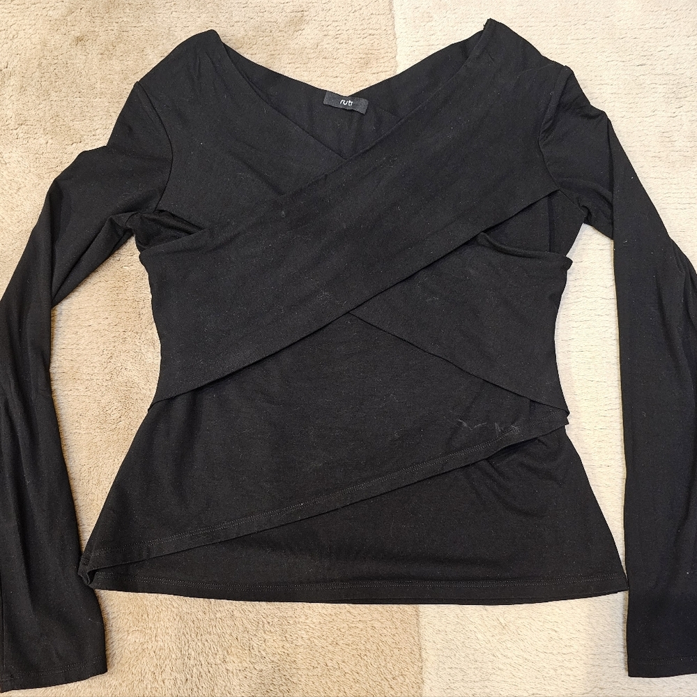 Ruti Sophisticated Layered V-Neck Long Sleeve Top